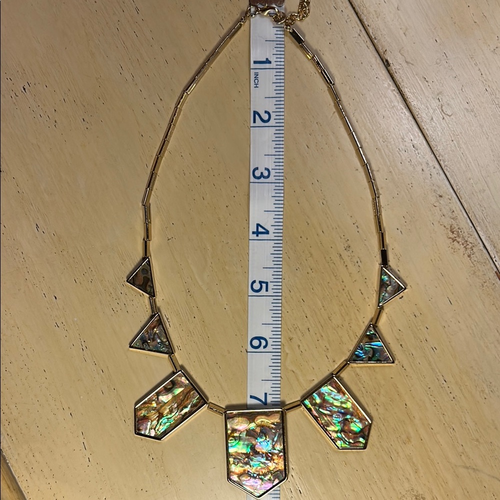 Gold toned Color and Multicolor Geometric Necklace Costume Jewelery - Picture 4 of 4